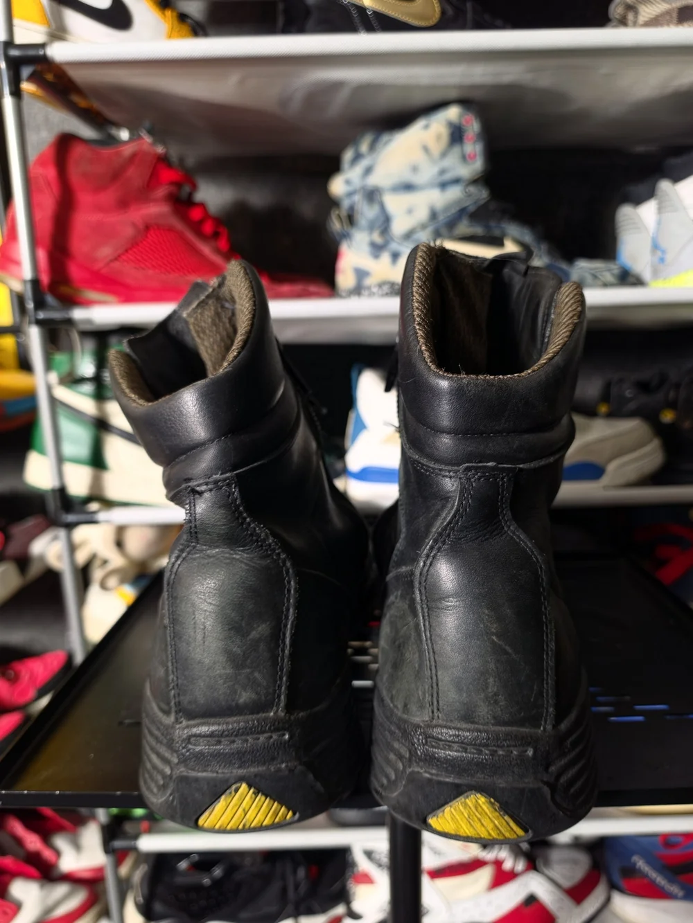 🔥 Globe FootGear Men's Vibram Size 15 E Black Leather Work Boots - Lace-Up